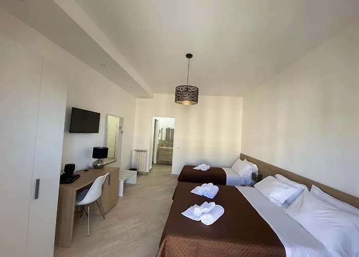 Guest house Corso Italia 72 4*